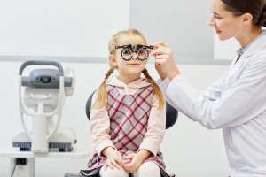 Важность раннего посещения детского офтальмолога